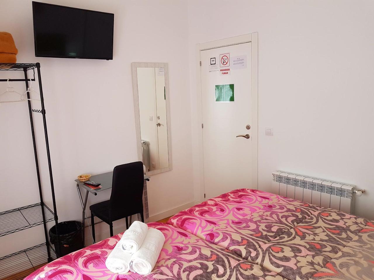 Pensión Sotelo Logroño Exterior foto